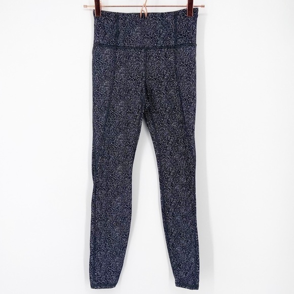 Athleta Lightning Static 7/8 Tights Pockets Black White Women's Size XS - Picture 3 of 12